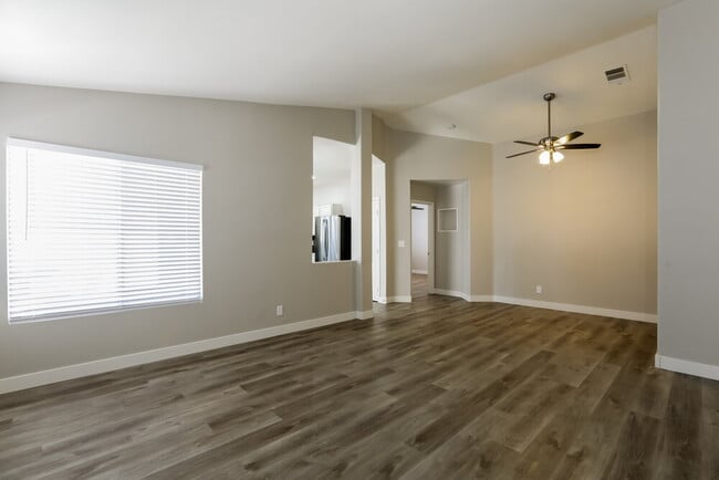 Photo - 921 Adobe Flat Dr