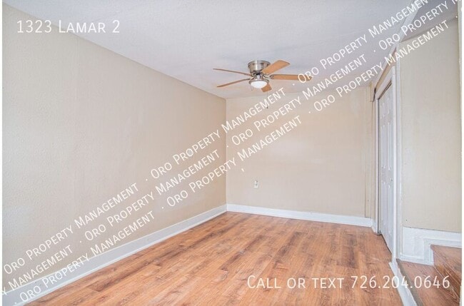 Photo - 1323 Lamar St