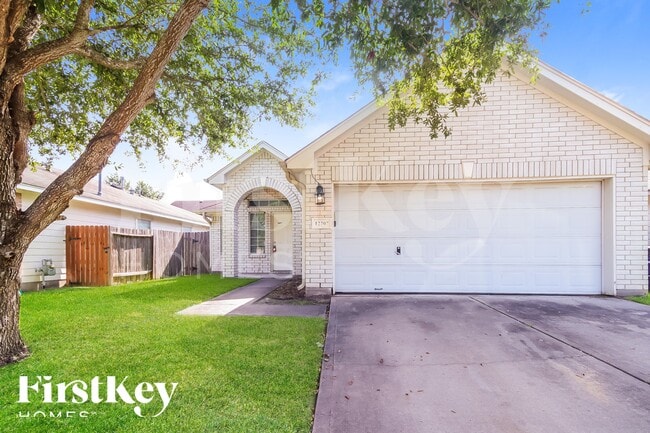 Building Photo - 12207 Duane Ct