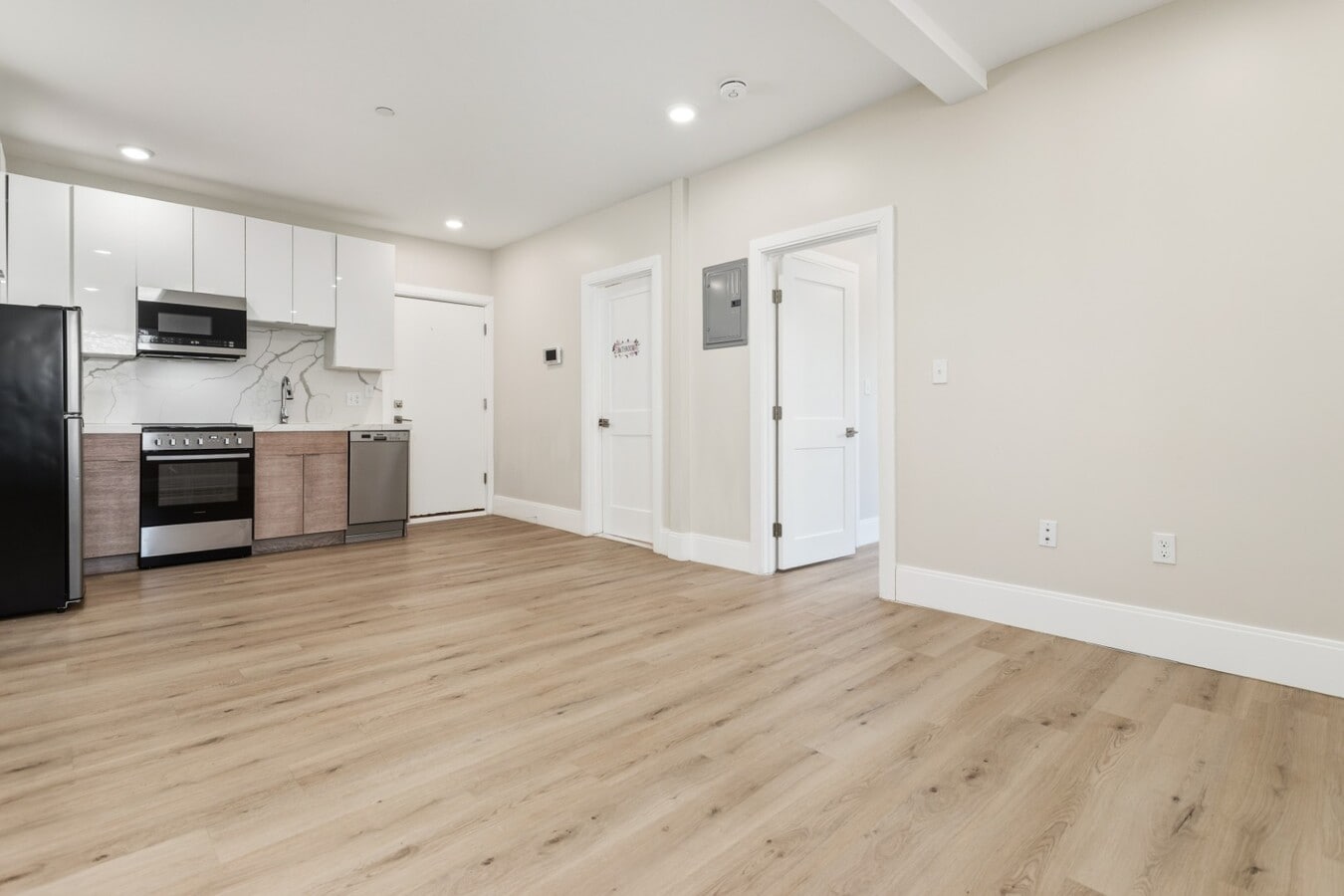 Photo - 41 Wolcott St Unit 4