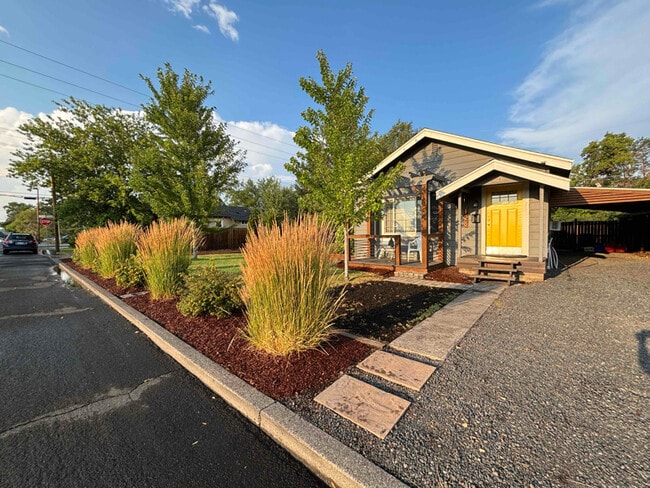 Photo - 126 SW 4th St