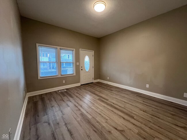 Building Photo - 1223 Union St