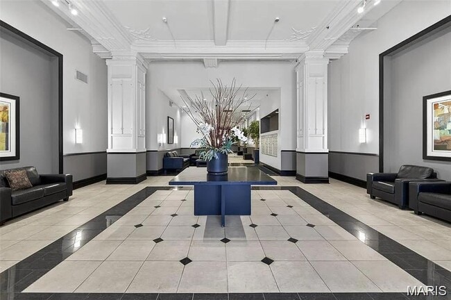 Photo - 1501 Locust St Unit 202