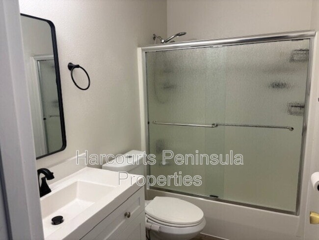 Photo - 3980 Broadmoor Loop