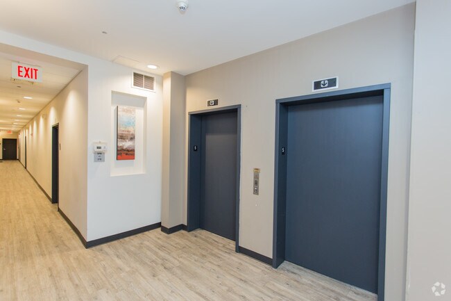 Photo - East Berkeley Street, 160