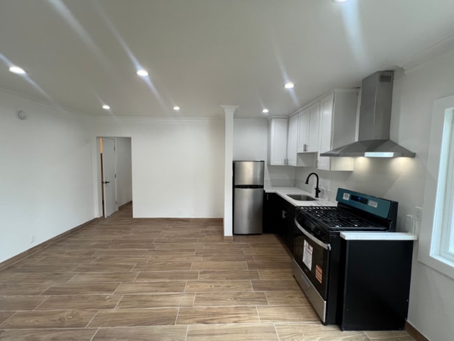 Photo - 234 Normandie Ave Unit 234 s Normandie Ave Los Angeles, CA 90004