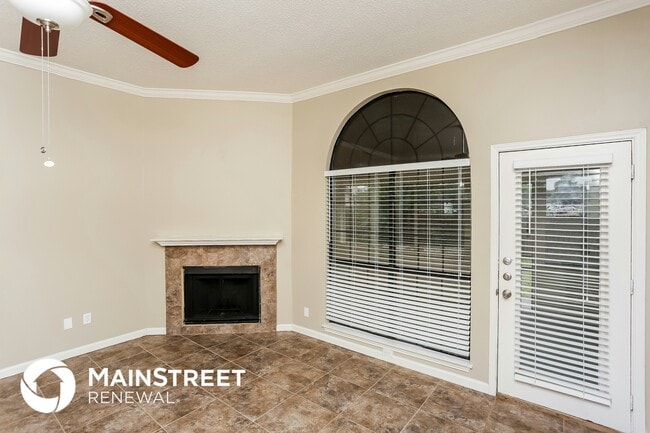 Photo - 4902 Waxwing Dr