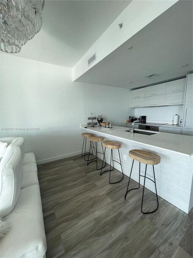 Photo - 1300 S Miami Ave Unit 3203