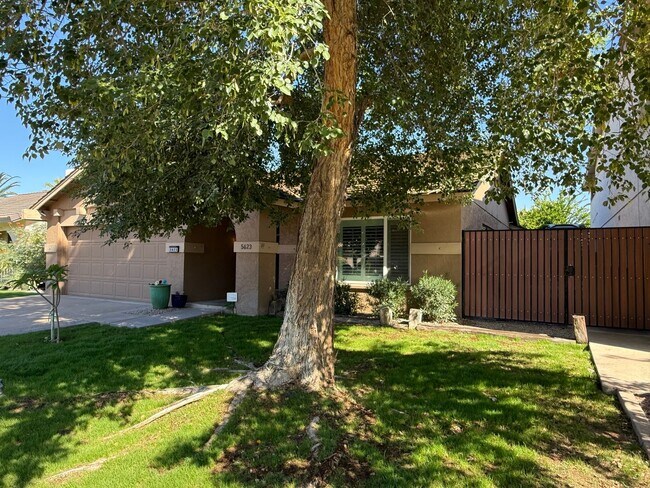 Photo - THE LAKES, TEMPE 2 Bedroom 2 Bathroom UNFU...