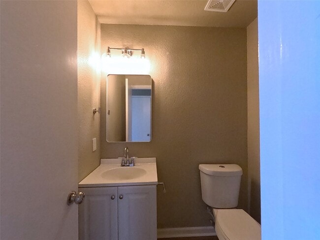 Photo - 17107 Westminster Village Ct