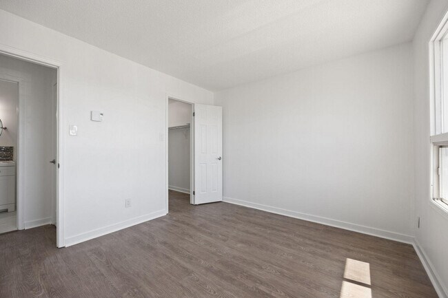 Photo - Buena Vista Apartments