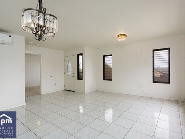 Photo - 3 Bedroom, 2 Bath Apartment Style Townhouse