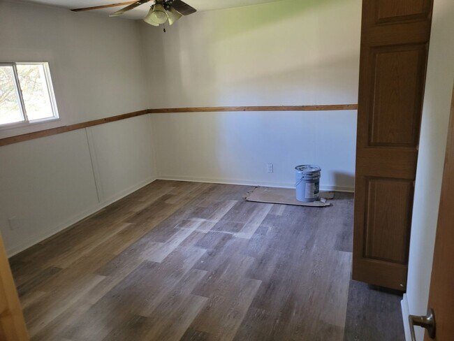 Photo - 3 BR 1 Bath - Complete Interior Remodel!