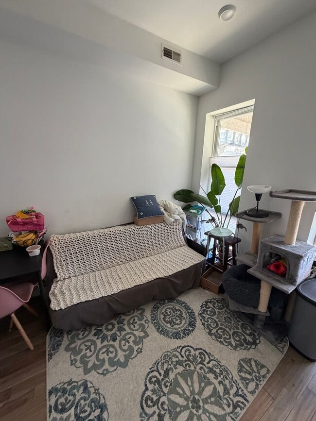 Photo - 3213 Haverford Ave Unidad 1