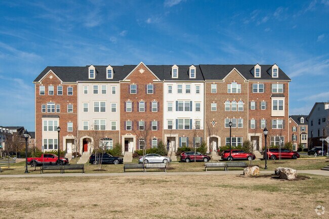 Photo - Greenbelt Station