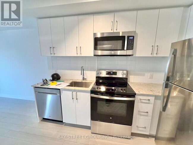 Photo - 4010 Eglinton Ave W Unit 205