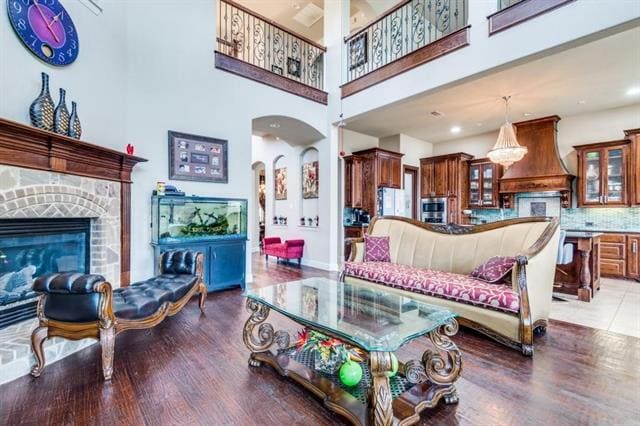 Photo - 111 San Bernard Dr