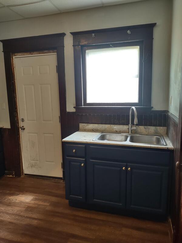 Photo - 1943 Niagara St Unit 2