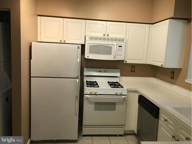 Photo - 12913 Alton Square Unit 316