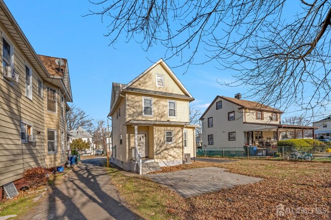 Photo - 350 Bergen St