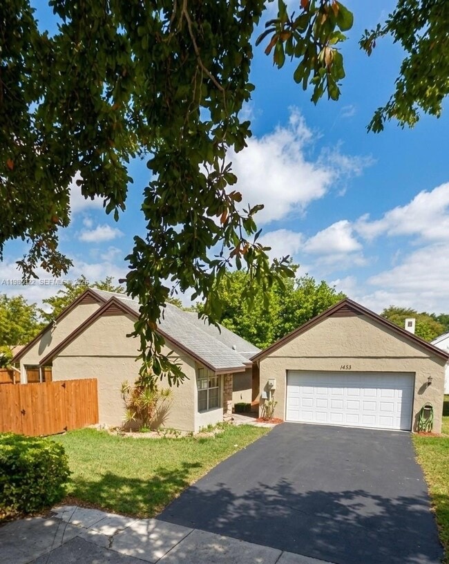 Building Photo - 1433 Kittiwake Ct