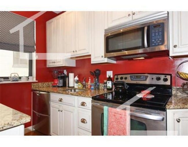 Photo - Nicely renovated 2 bed in Brighton.