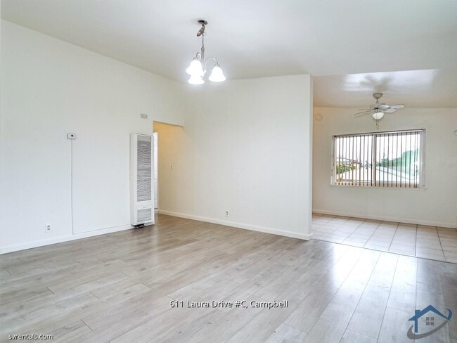 Photo - 611 Laura Dr