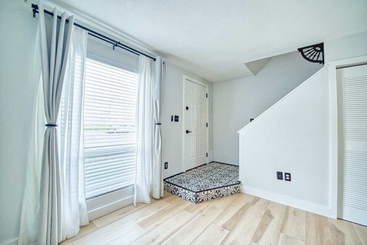 Photo - 11912 Cypress Hill Cir (Tampa, FL)