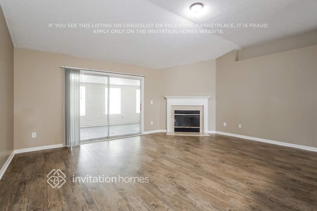 Photo - 11275 Chertsey Ln