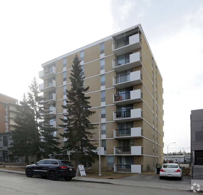 Photo - Queenswood House