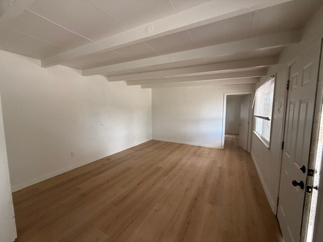 Photo - 40360 Mayberry Ave Unit 260 Mayfair D