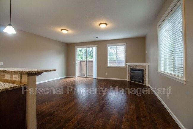 Photo - 13018 NE 28th Way