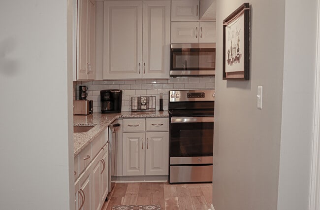 Photo - 4393 Coopers Creek Dr SE