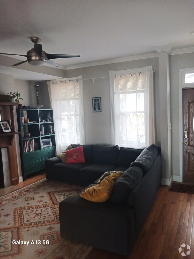 Building Photo - 1235 Oates St NE Rental