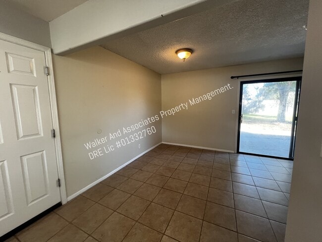 Photo - 1181 Royal Oak Rd