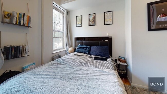 Building Photo - 322 Second Avenue Unit 2 Rental