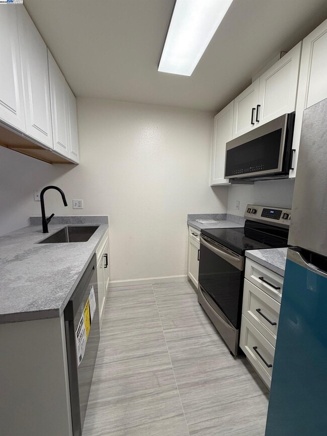 Photo - 5425 Concord Blvd Unit G8