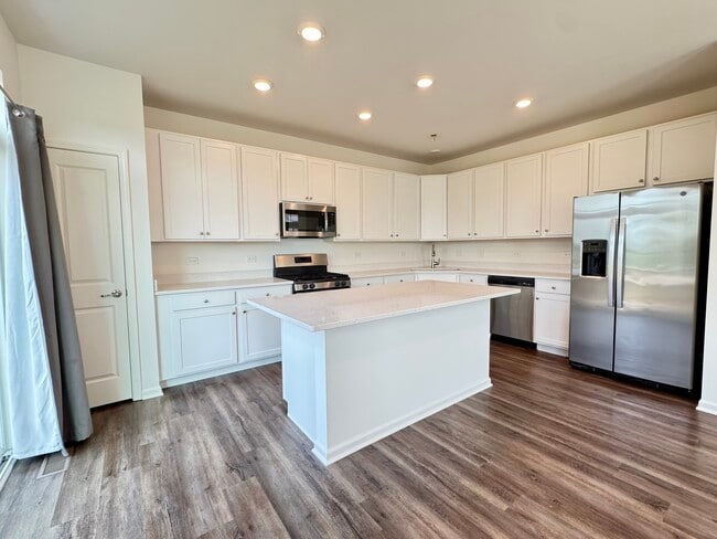 Photo - 15036 W Cyrus Dr