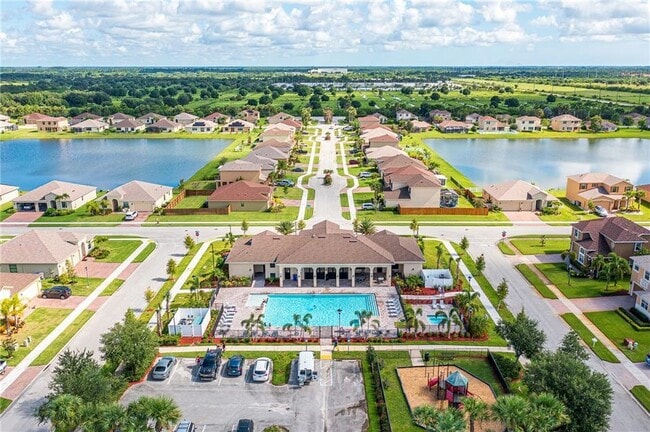 Photo - 10120 Verona Manor