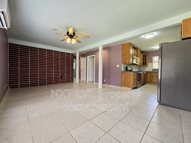 69 E Mariana Ave Unit B