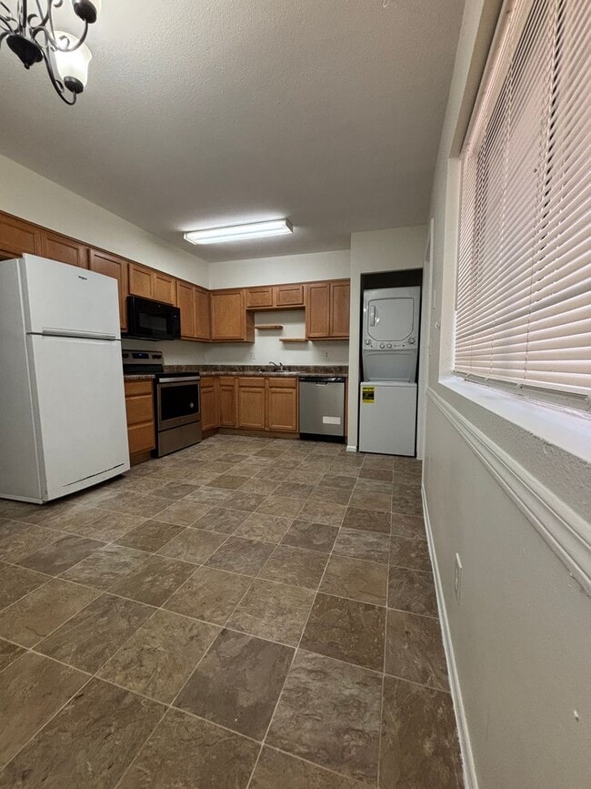 Photo - 1050 S Stapley Dr