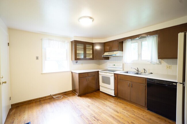 Photo - Houston 123-125 Unit Houston 125