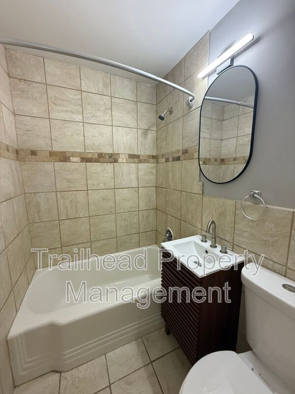 Photo - 316 E Gregory Blvd