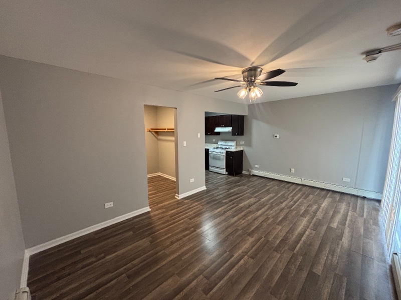 Photo - 3343 Commercial Ave Unit 16