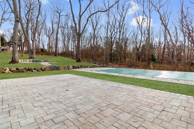 Photo - 485 Hickory Ave