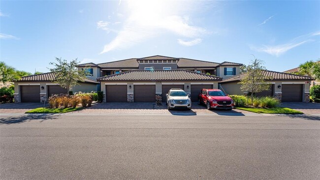 Photo - 13738 Messina Loop Unit 102
