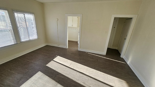 Photo - 815 S Lake St Unidad 210