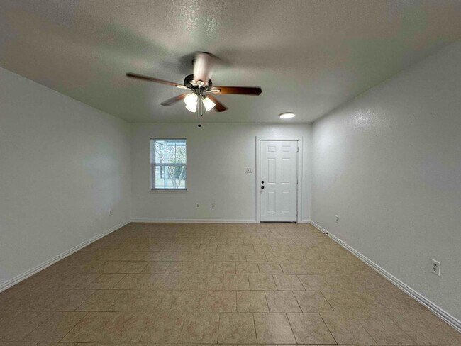 2101 State Hwy 3 Unit A