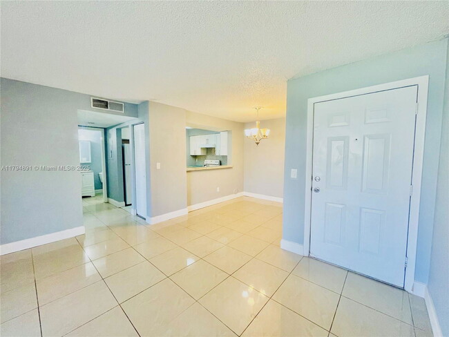 Photo - 1231 SW 46th Ave Unit 507A