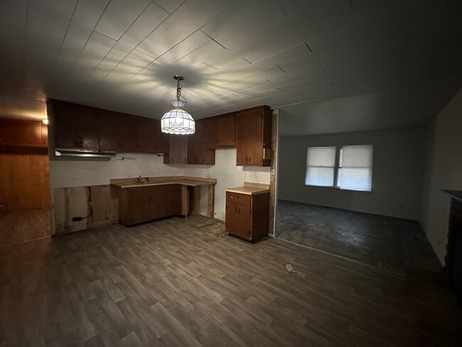 Photo - 1503 Eastview Ave